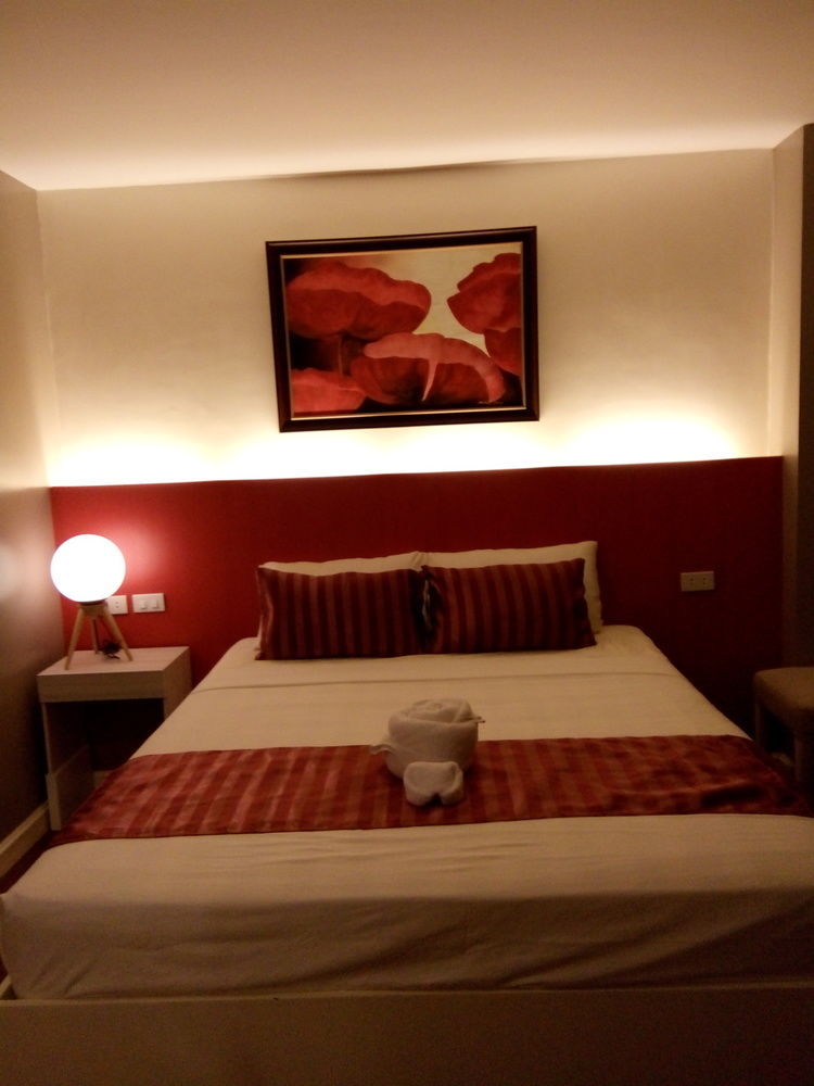 Reddoorz Plus At Hotel Metro Kalibo Εξωτερικό φωτογραφία