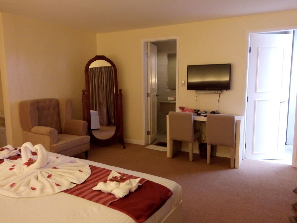 Reddoorz Plus At Hotel Metro Kalibo Εξωτερικό φωτογραφία