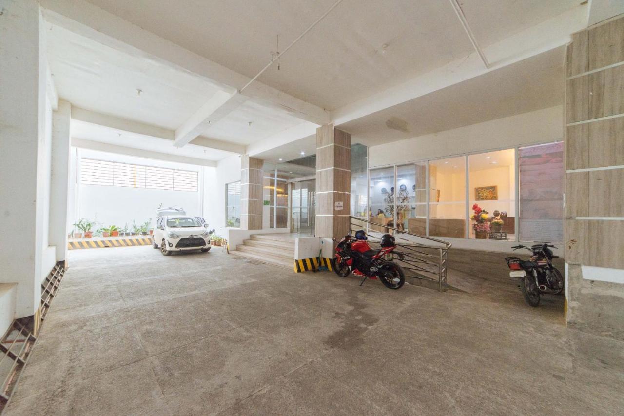 Reddoorz Plus At Hotel Metro Kalibo Εξωτερικό φωτογραφία