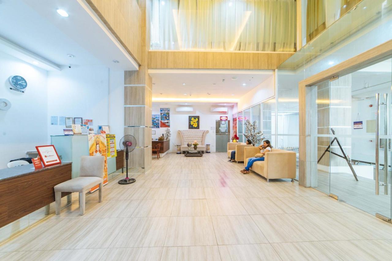 Reddoorz Plus At Hotel Metro Kalibo Εξωτερικό φωτογραφία
