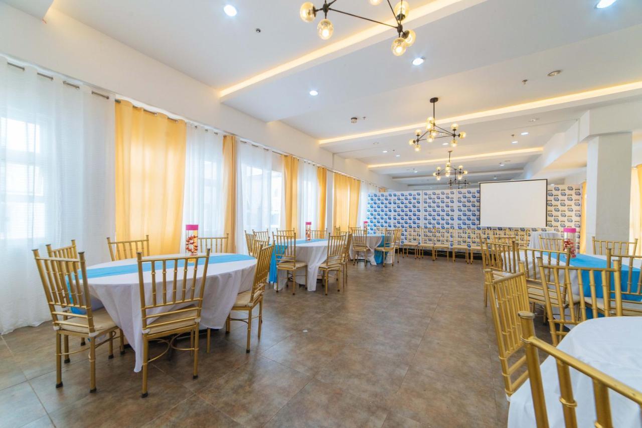Reddoorz Plus At Hotel Metro Kalibo Εξωτερικό φωτογραφία
